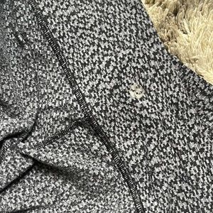 Lululemon size 4 capris grey